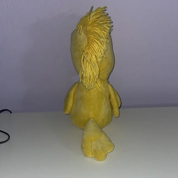 Peanuts Woodstock yellow stuffed animal - Picture 4 of 4